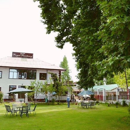 Royal Residency Otel Srīnagar Dış mekan fotoğraf